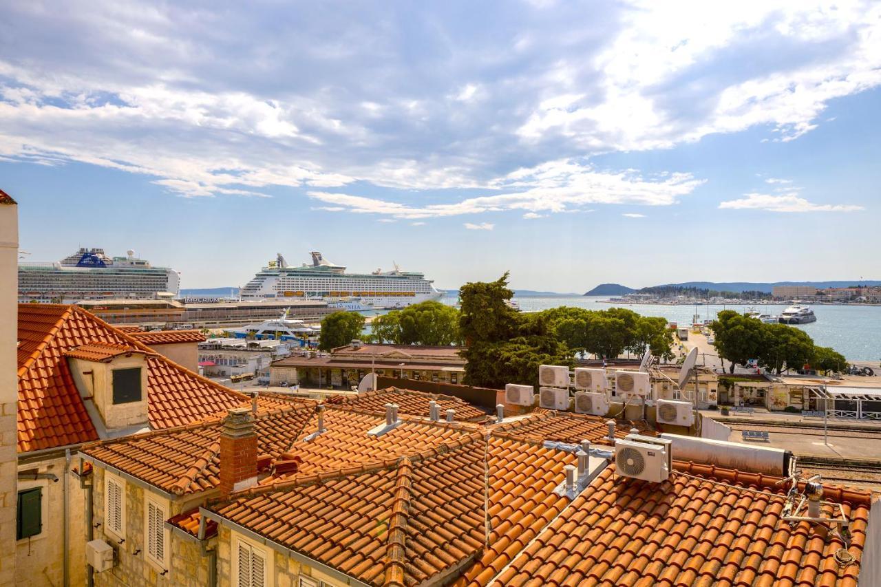 Luxury Apartment Olavia Rooftop Terrace & Seaview Split Exterior foto